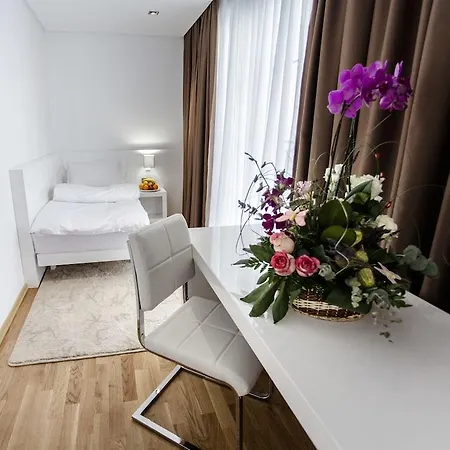 Hotell Prestige 4*