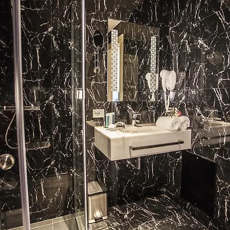 Prestige Hotell
