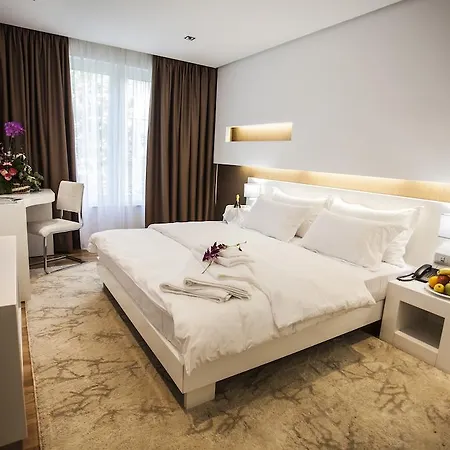 Prestige Tirana