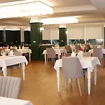 Hotel Prestige