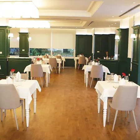 Hotel Prestige