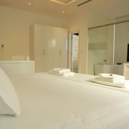 Prestige 4* Tirana